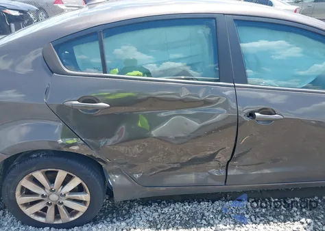 2014 Kia Forte Lx из США, поврежденный, VIN KNAFX4A61E5161075